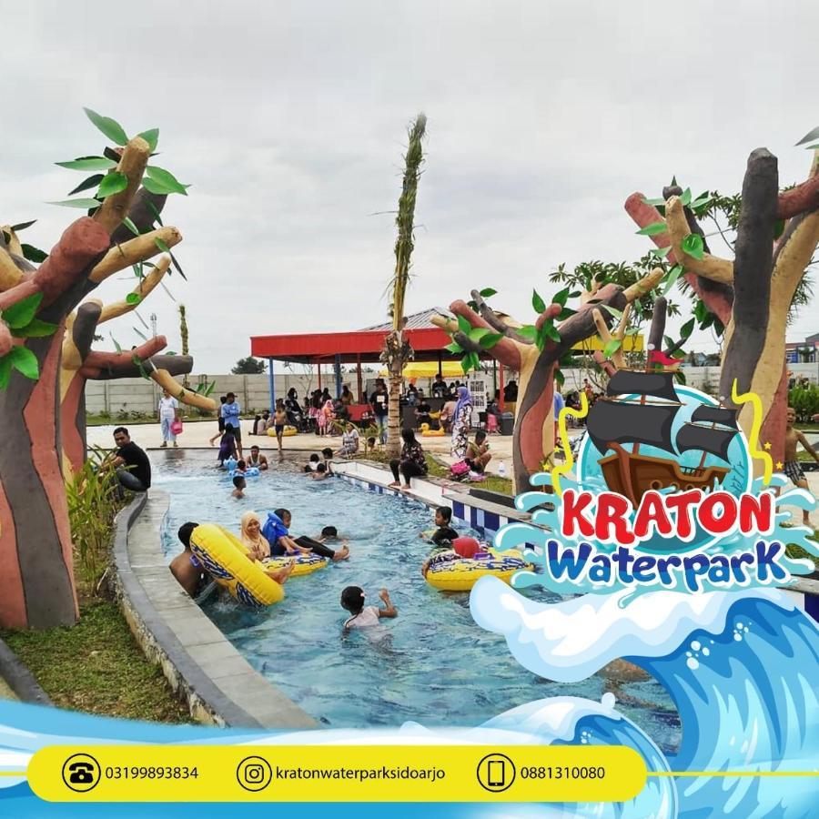 Ndalem Kraton Hotel Sidoarjo Dış mekan fotoğraf
